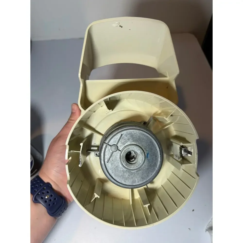 Moulinex La Machine Model 354 390 Vegetable Chef Base Chute Replacement Part